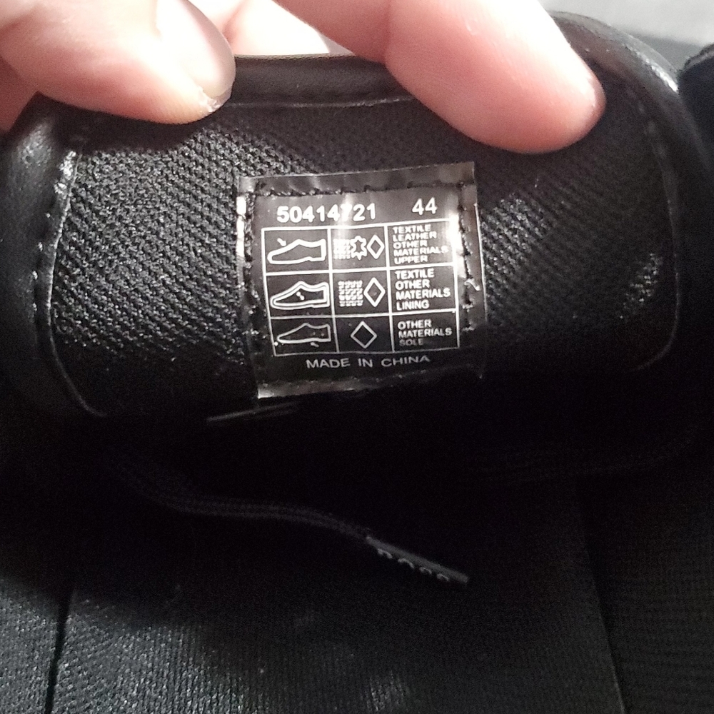 Hugo Boss - Picture 5 of 5